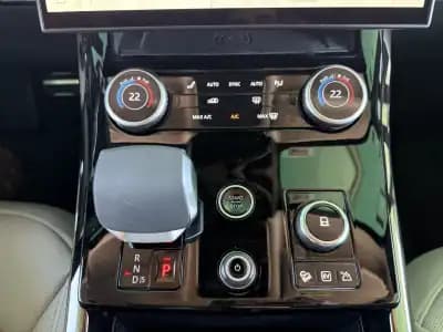 Sell Land Rover Range Rover Sport 2023 - 104600 EUR, 30319 km - AUTO.MOTO.pt