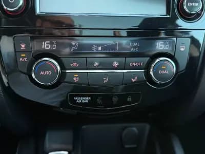 Vendo Nissan Qashqai 2014 - 12990 EUR, 199100 km - AUTO.MOTO.pt