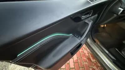 Vendo Jaguar F-Pace 2018 - 24990 EUR, 165000 km - AUTO.MOTO.pt