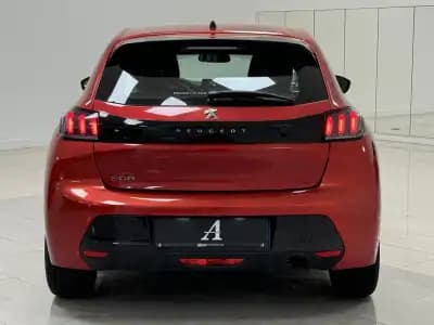 Vendo Peugeot 208 2020 - 13890 EUR, 63000 km - AUTO.MOTO.pt