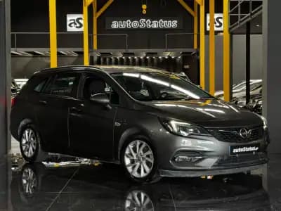 Vendo Opel Astra Sports Tourer 2020 - 13990 EUR, 89500 km - AUTO.MOTO.pt