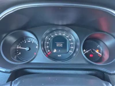 Vendo Renault Mégane Sport Tourer 2019 - 15900 EUR, 133373 km - AUTO.MOTO.pt