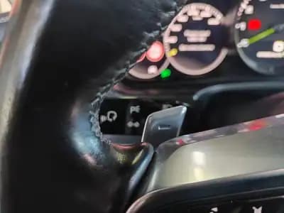 Sell Porsche Panamera 2017 - 67750 EUR, 99900 km - AUTO.MOTO.pt