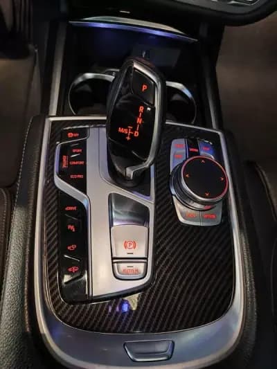 Vendo BMW 740 2018 - 30750 EUR, 246000 km - AUTO.MOTO.pt