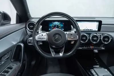 Vendo Mercedes-Benz CLA 180 2022 - 34950 EUR, 67000 km - AUTO.MOTO.pt