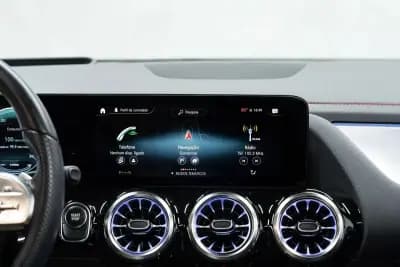 Vendo Mercedes-Benz EQA 2022 - 38950 EUR, 48000 km - AUTO.MOTO.pt