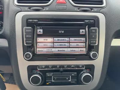 Vendo Volkswagen Scirocco 2010 - 10900 EUR, 189000 km - AUTO.MOTO.pt