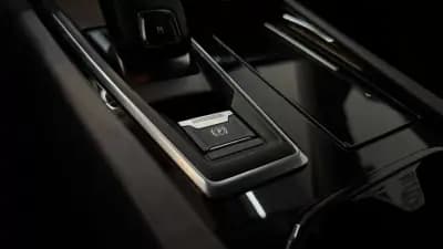 Sell Peugeot 508 SW 2019 - 18000 EUR, 187431 km - AUTO.MOTO.pt