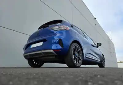 Sell Renault Clio 2024 - 21900 EUR, 57020 km - AUTO.MOTO.pt