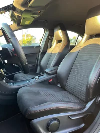 Vendo Mercedes-Benz A 180 2014 - 17900 EUR, 63000 km - AUTO.MOTO.pt