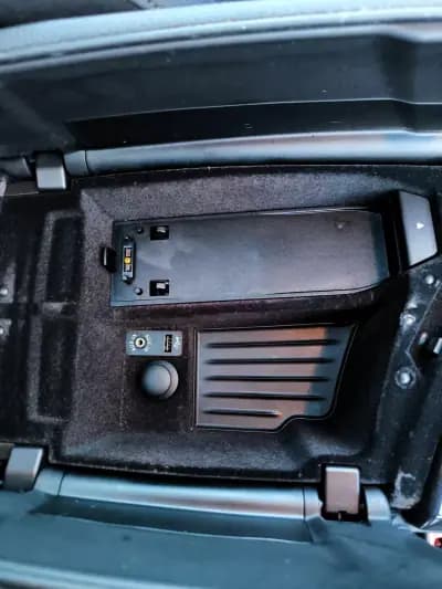 Vendo BMW 520 2011 - 14950 EUR, 197000 km - AUTO.MOTO.pt