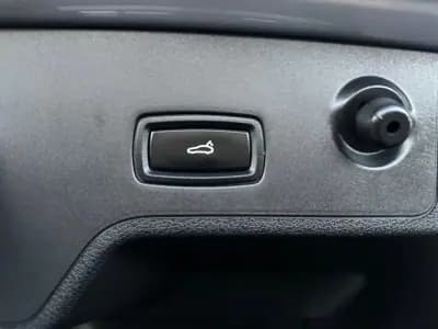 Sell Porsche Panamera Sport Turismo 2021 - 83800 EUR, 95000 km - AUTO.MOTO.pt