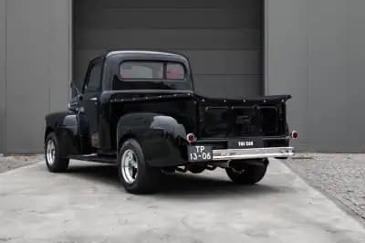 Vendo Ford F-150 1951 - 69999 EUR, 56000 km - AUTO.MOTO.pt