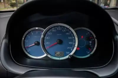 Vendo Mitsubishi L200 2010 - 19390 EUR, 192503 km - AUTO.MOTO.pt