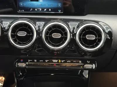 Sell Mercedes-Benz CLA 250 2021 - 31900 EUR, 49900 km - AUTO.MOTO.pt