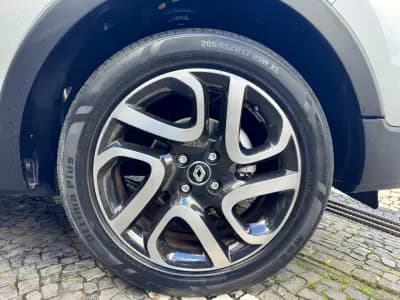 Vendo Renault Captur 2017 - 14500 EUR, 69158 km - AUTO.MOTO.pt