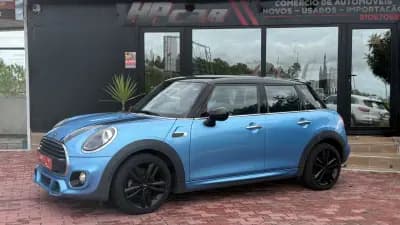 Vendo MINI Cooper 2018 - 19990 EUR, 102000 km - AUTO.MOTO.pt