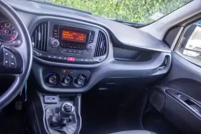 Vendo Fiat Doblo 2017 - 9750 EUR, 121100 km - AUTO.MOTO.pt