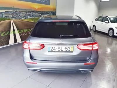 Sell Mercedes-Benz E 220 2017 - 21990 EUR, 249791 km - AUTO.MOTO.pt