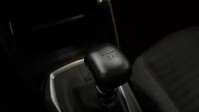 Sell Peugeot 2008 2021 - 15490 EUR, 68523 km - AUTO.MOTO.pt