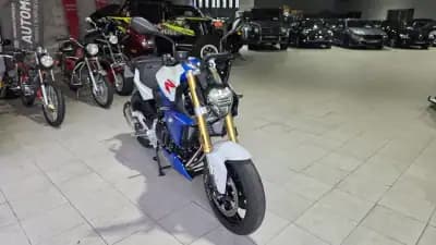 Vendo mota BMW F 900 R 2023 - 10900 EUR, 1060 km - AUTO.MOTO.pt