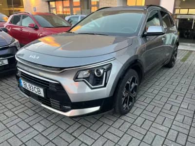 Vendo Kia Niro 2024 - 29500 EUR, 25000 km - AUTO.MOTO.pt