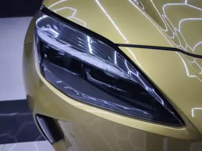 Sell Toyota Yaris Cross 2021 - 29950 EUR, 86189 km - AUTO.MOTO.pt