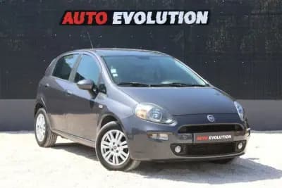 Vendo Fiat Punto 2013 - 7700 EUR, 97000 km - AUTO.MOTO.pt