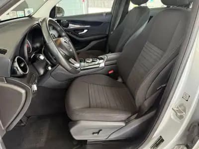 Vendo Mercedes-Benz GLC 250 2017 - 33990 EUR, 126652 km - AUTO.MOTO.pt