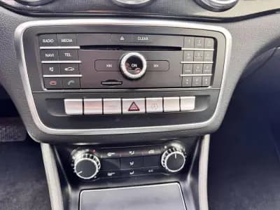 Sell Mercedes-Benz CLA 180 2018 - 21500 EUR, 179900 km - AUTO.MOTO.pt