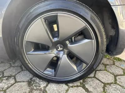 Vendo Tesla Model 3 2022 - 29900 EUR, 95000 km - AUTO.MOTO.pt