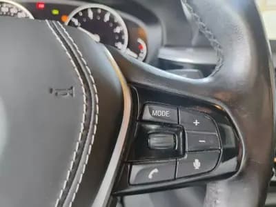 Vendo BMW 520 2017 - 23500 EUR, 165600 km - AUTO.MOTO.pt