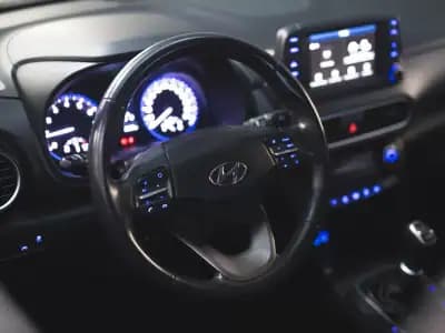 Vendo Hyundai Kauai 2020 - 15990 EUR, 60000 km - AUTO.MOTO.pt