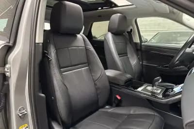 Sell Land Rover Range Rover Evoque 2021 - 39950 EUR, 51541 km - AUTO.MOTO.pt