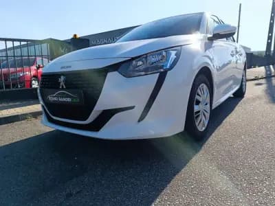 Sell Peugeot 208 2020 - 14750 EUR, 32000 km - AUTO.MOTO.pt