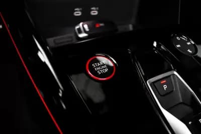 Sell Audi RS3 Sportback 2025 - 86900 EUR, 17138 km - AUTO.MOTO.pt