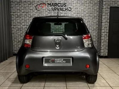 Vendo Toyota iQ 2010 - 7990 EUR, 180000 km - AUTO.MOTO.pt