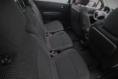 Vendo Peugeot 5008 2015 - 7450 EUR, 221000 km - AUTO.MOTO.pt