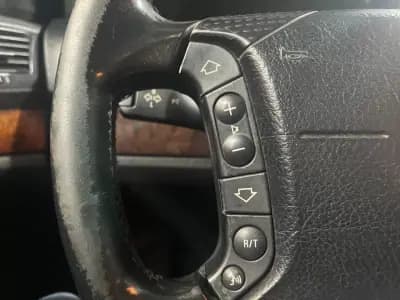 Vendo BMW 520 2001 - 3500 EUR, 359000 km - AUTO.MOTO.pt