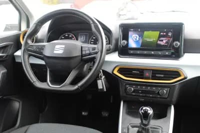 Vendo SEAT Arona 2021 - 16990 EUR, 63000 km - AUTO.MOTO.pt