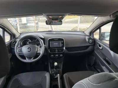 Sell Renault Clio 2018 - 10990 EUR, 95000 km - AUTO.MOTO.pt