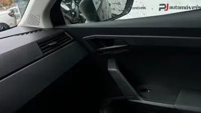 Sell SEAT Ibiza 2017 - 10850 EUR, 113370 km - AUTO.MOTO.pt