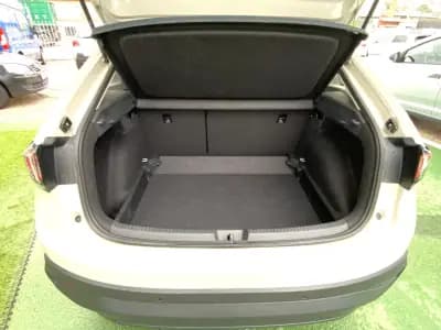 Vendo Volkswagen Taigo 2024 - 24300 EUR, 11083 km - AUTO.MOTO.pt