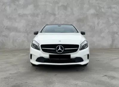 Vendo Mercedes-Benz A 180 2017 - 16500 EUR, 160000 km - AUTO.MOTO.pt