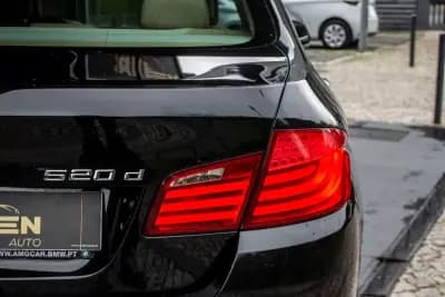 Vendo BMW 520 2010 - 11990 EUR, 252182 km - AUTO.MOTO.pt