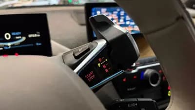 Vendo BMW i3 2014 - 15990 EUR, 54230 km - AUTO.MOTO.pt