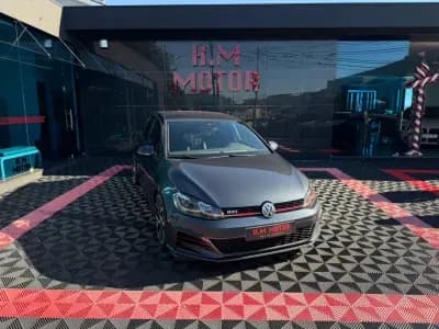 Vendo Volkswagen Golf 2017 - 23900 EUR, 143000 km - AUTO.MOTO.pt