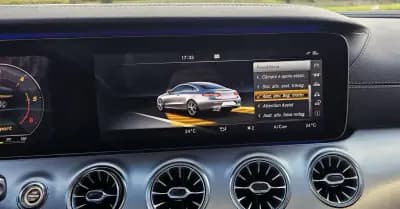 Vendo Mercedes-Benz E 220 2017 - 34999 EUR, 180000 km - AUTO.MOTO.pt