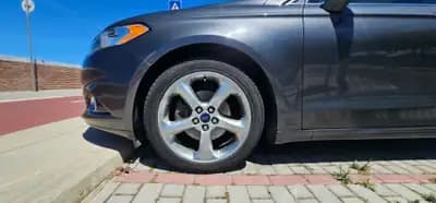 Sell Ford Mondeo 2015 - 11000 EUR, 86100 km - AUTO.MOTO.pt