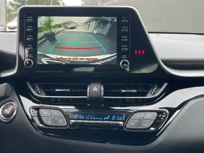 Vendo Toyota C-HR 2022 - 31400 EUR, 74000 km - AUTO.MOTO.pt